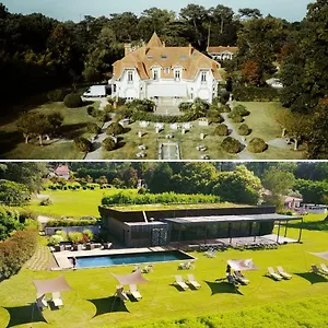 https://chateau-du-clair-de-lune.biarritzhotels.info